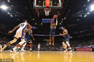 并在联赛中 并在联赛中