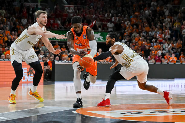 挖掘球员表 挖掘球员表